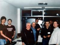ein Foto von uns mit der reparierten Sofortbildkamera gemacht